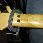 axe_crack2.webp